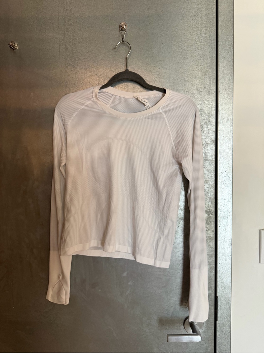 lululemon athletica White Swiftly Tech Long-Sleeve Performance Top